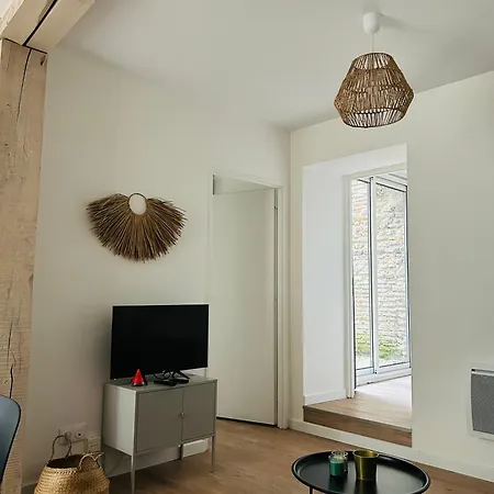 Le Patio : Chic 3 Au Coeur De Apartamento *
